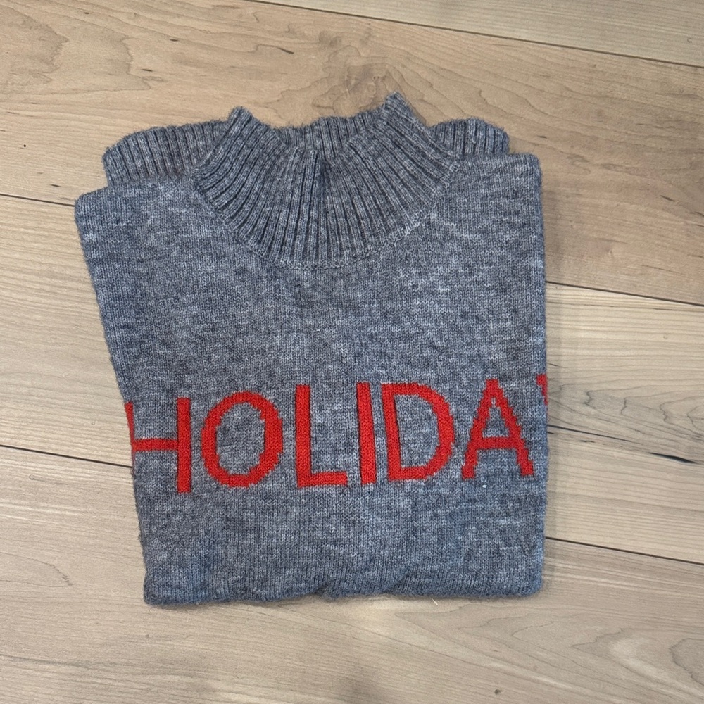 Elan Gray Sweater with Red Holiday Design